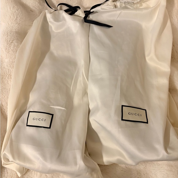 Gucci Black and Gold Dragon Embroidered Heeled Boots - Picture 2 of 12